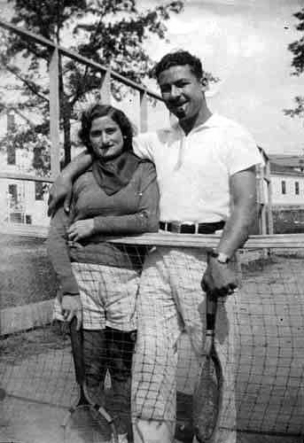The Block Family at the Plaza Hotel - Couple at the Tennis Court